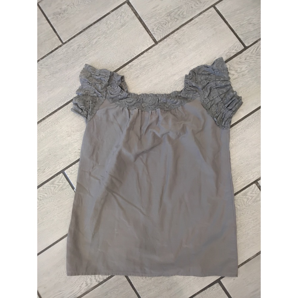 Sanctuary‎ Clothing Grey Silk Blend Lace Trim Flutter Sleeve Blouse Top Medium
